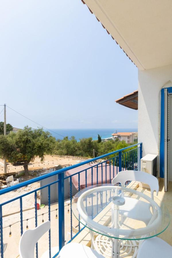 Blue Villa Drymades ديرمي المظهر الخارجي الصورة